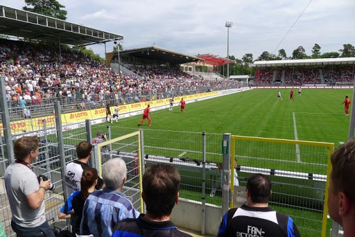 Σαντχάουσεν – Αρμίνια Μπίλεφελεντ