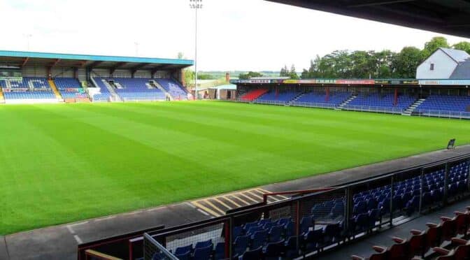 Ρος Κάουντι – Μάδεργουελ